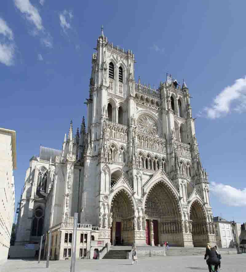 Francia - Amiens 01 - catedral de Notre Dame de Amiens.jpg